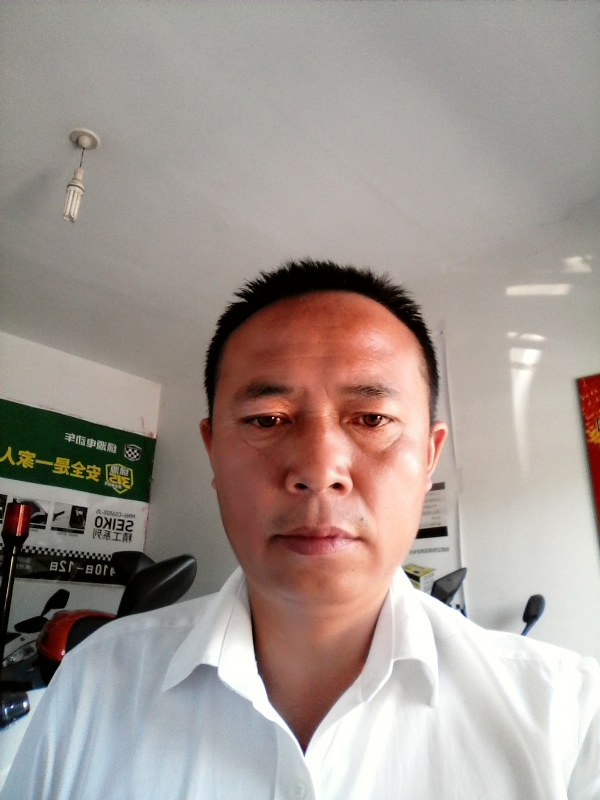 左手的第一张照片--金华相亲服务中心