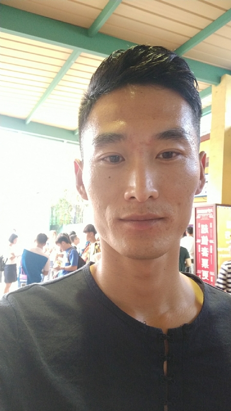 难得糊涂的第一张照片--金华相亲服务中心