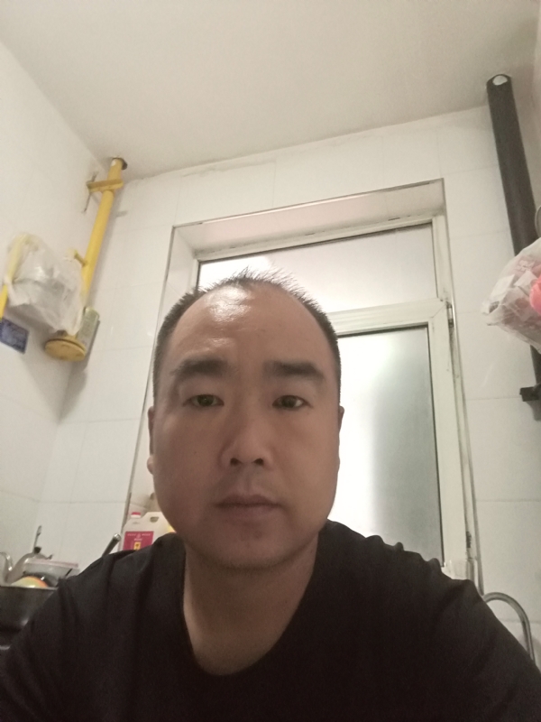我的心很迷茫的第一张照片--金华相亲服务中心