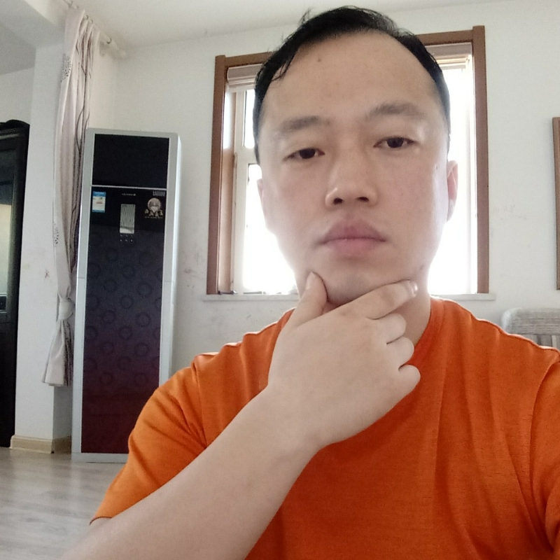 爱热闹的人的第一张照片--金华相亲服务中心