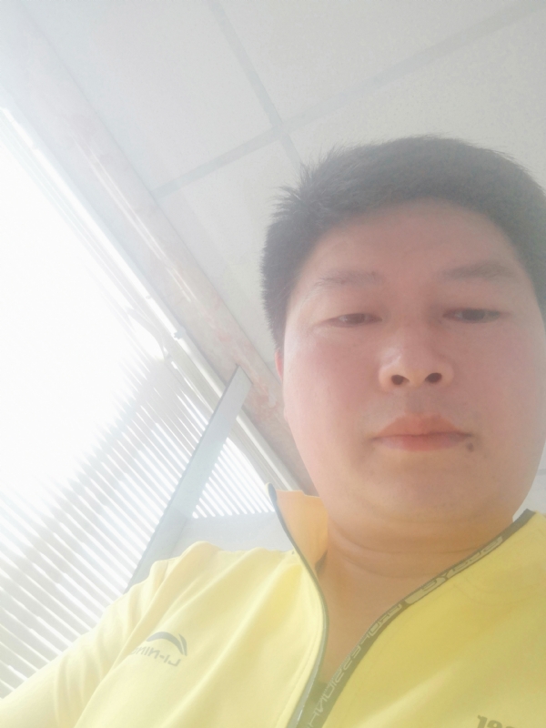 山男的第一张照片--金华相亲服务中心