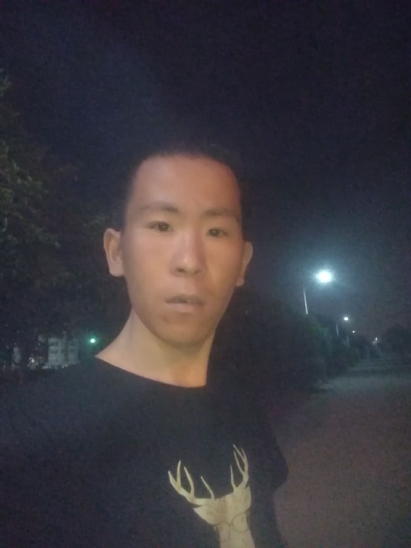 俞凯斌的第一张照片--金华相亲服务中心
