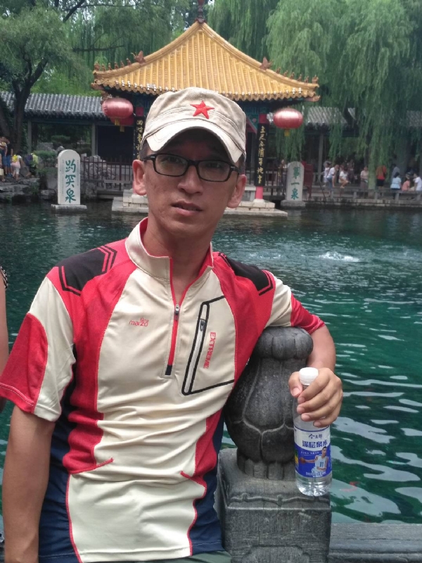 晓峰的第二张照片--金华相亲服务中心