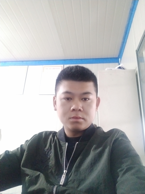 少校的第一张照片--金华相亲服务中心
