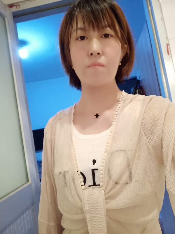 芬儿的第四张照片--金华相亲服务中心