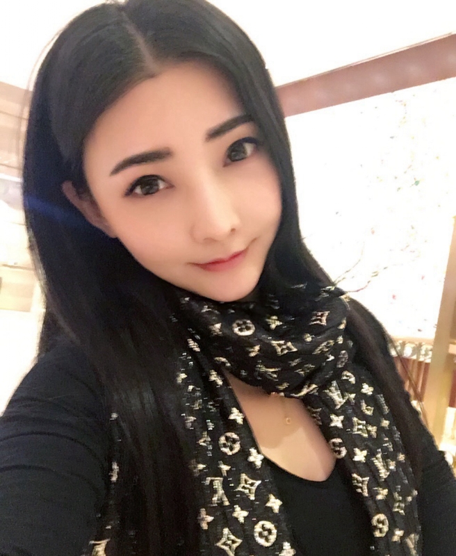 詩詩的第一张照片--金华相亲服务中心