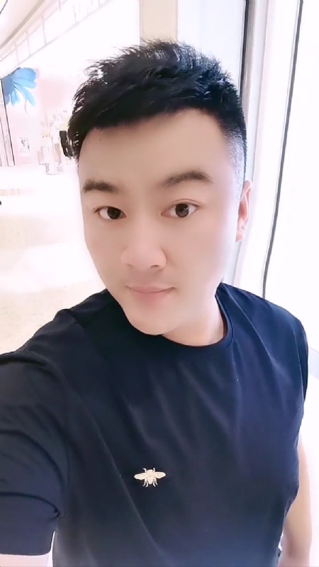 微风徐徐的第二张照片--金华相亲服务中心