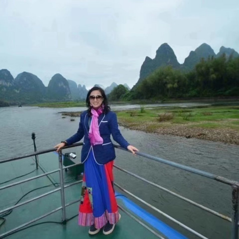 julia的第一张照片--金华相亲服务中心