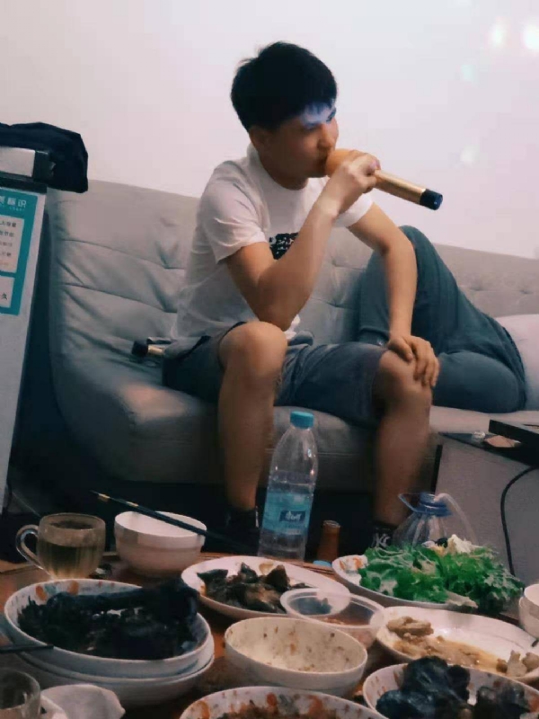 秦成龙的第一张照片--金华相亲服务中心