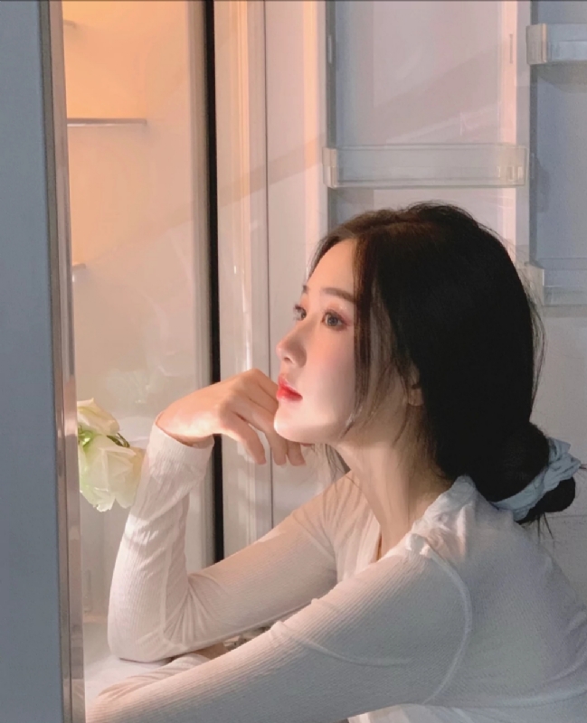風吹過臉頰的第一张照片--金华相亲服务中心