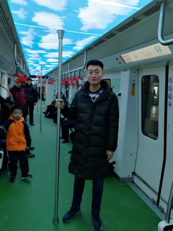 朱利安的第三张照片--金华相亲服务中心