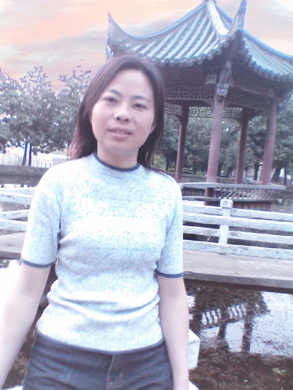 小草的第一张照片--金华相亲服务中心