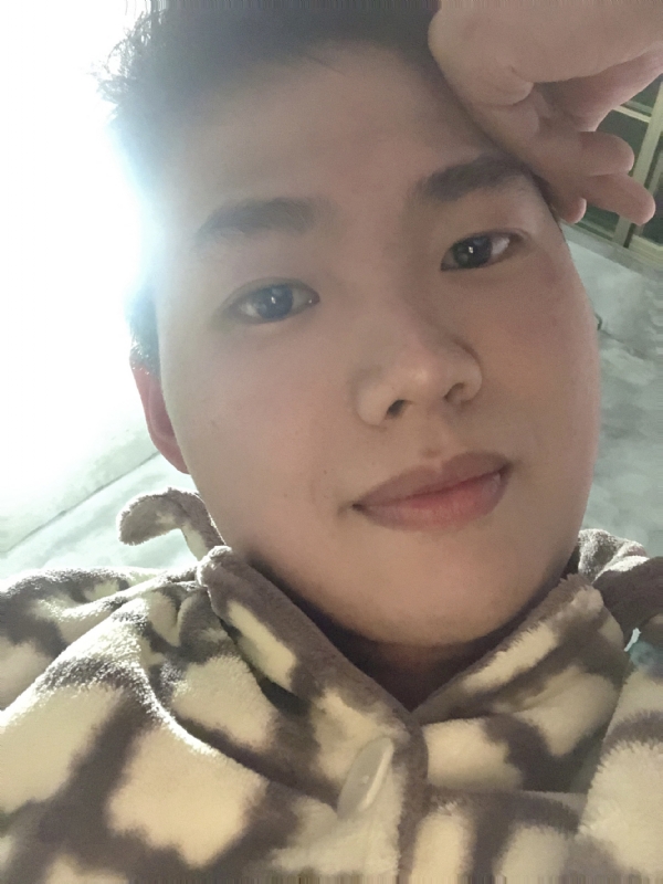 她的第四张照片--金华相亲服务中心