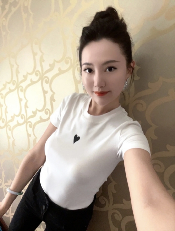 雨熙的第一张照片--金华相亲服务中心