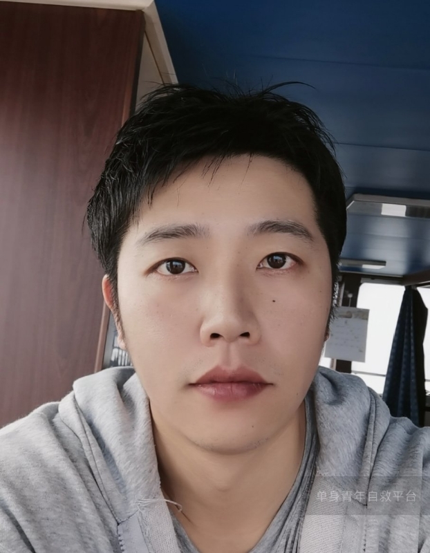 不太帅的男人的第二张照片--金华相亲服务中心