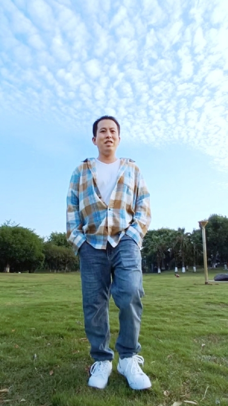 曹先生的第一张照片--金华相亲服务中心