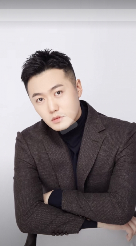 杨天枭的第二张照片--金华相亲服务中心