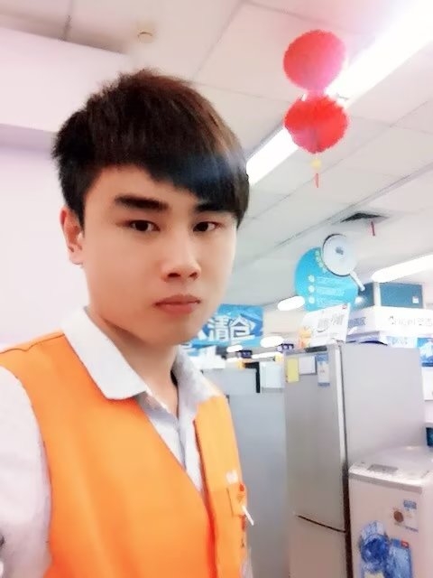 罗自强的第一张照片--金华相亲服务中心