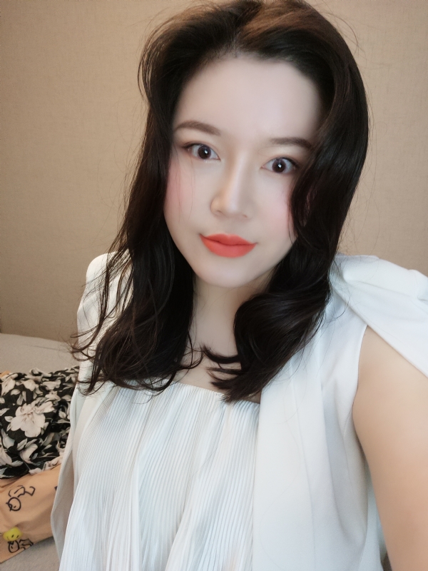璐璐的第一张照片--金华相亲服务中心