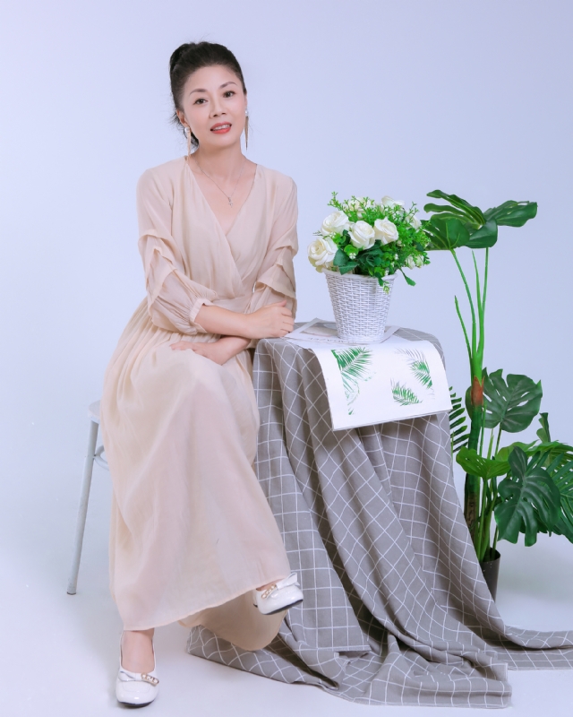 Anna的第一张照片--金华相亲服务中心