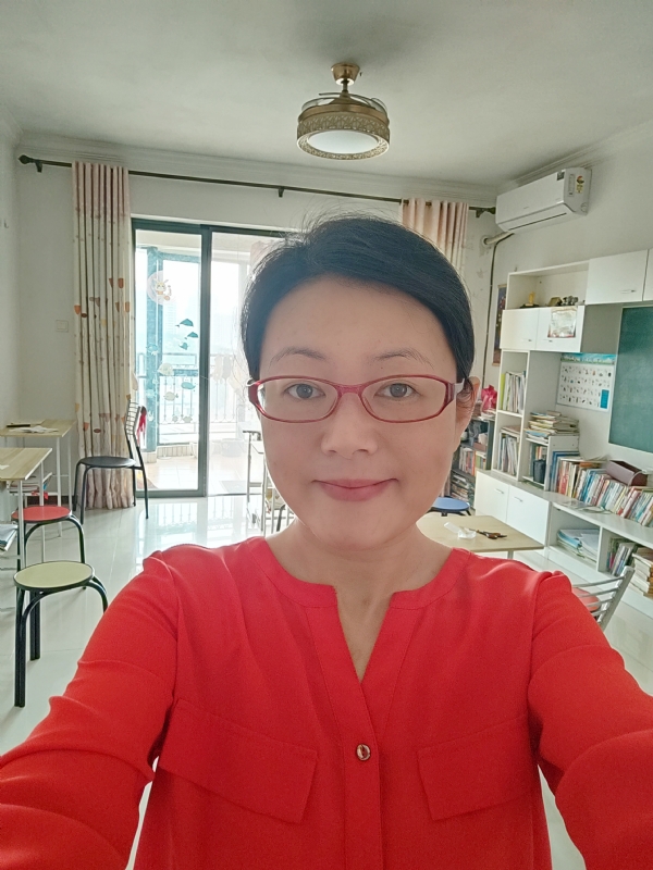丽华的第二张照片--金华相亲服务中心