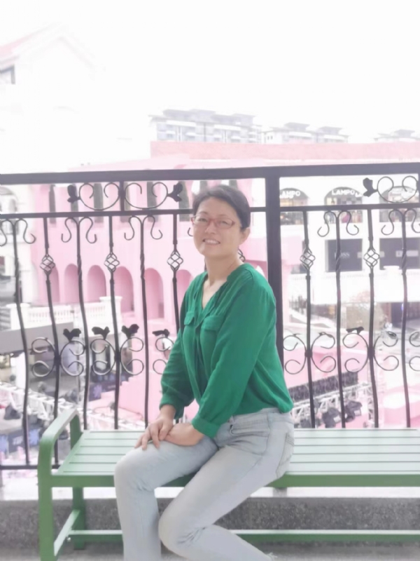 丽华的第四张照片--金华相亲服务中心