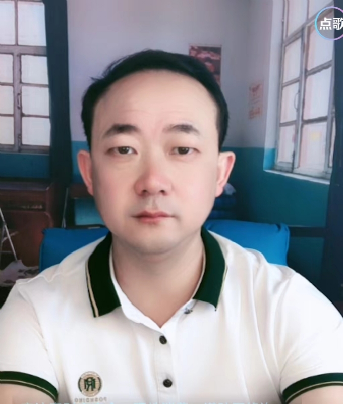成秀才的第一张照片--金华相亲服务中心