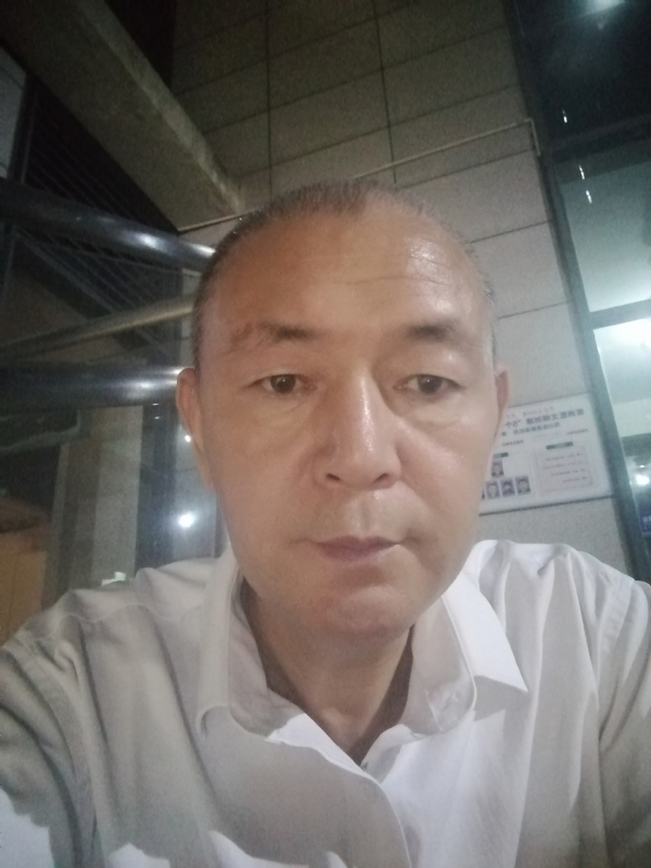 老李的第一张照片--金华相亲服务中心