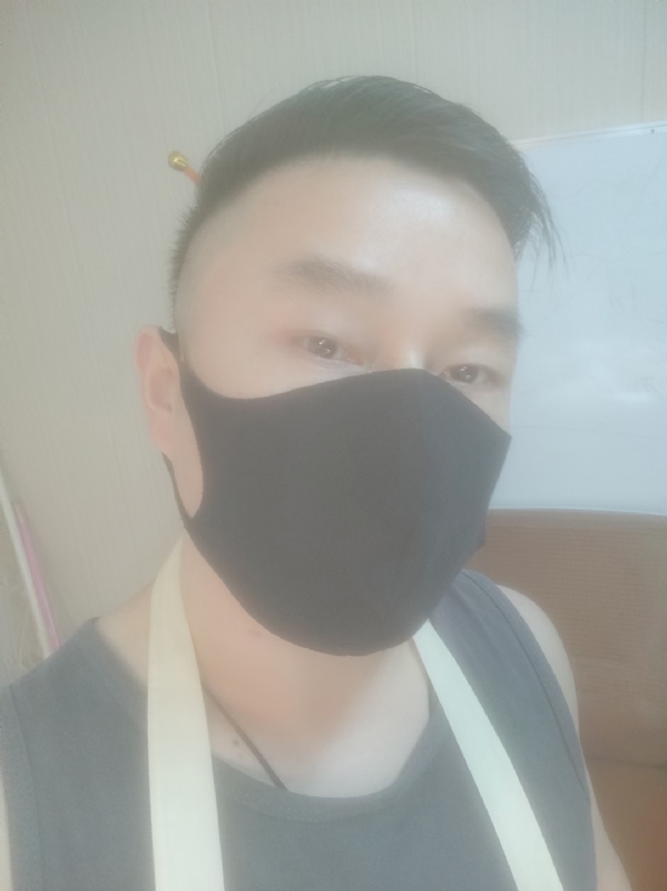Poluk秦的第二张照片--金华相亲服务中心