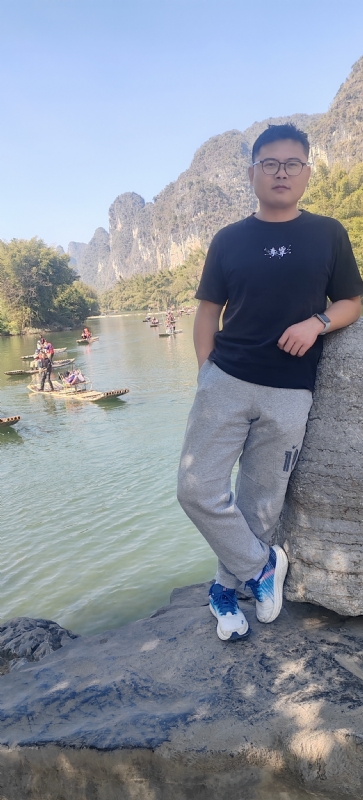 受过伤的狼的第二张照片--金华相亲服务中心