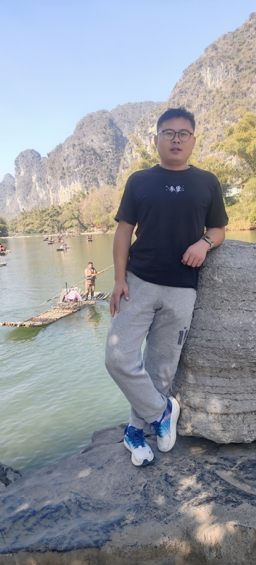 受过伤的狼的第三张照片--金华相亲服务中心