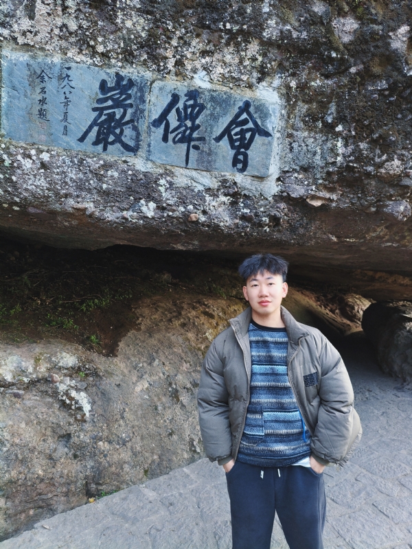 帅邓拖网速的第二张照片--金华相亲服务中心