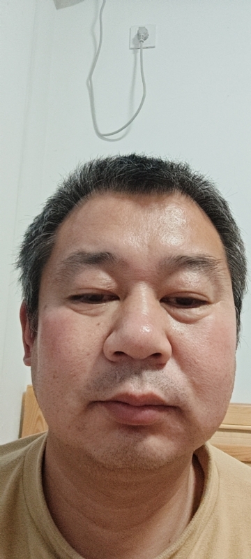 龙万的第一张照片--金华相亲服务中心