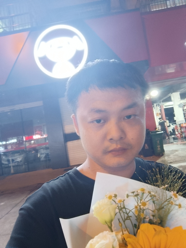 小陈的第一张照片--金华相亲服务中心