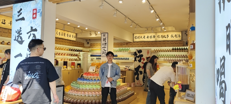 lilili109y的第三张照片--金华相亲服务中心