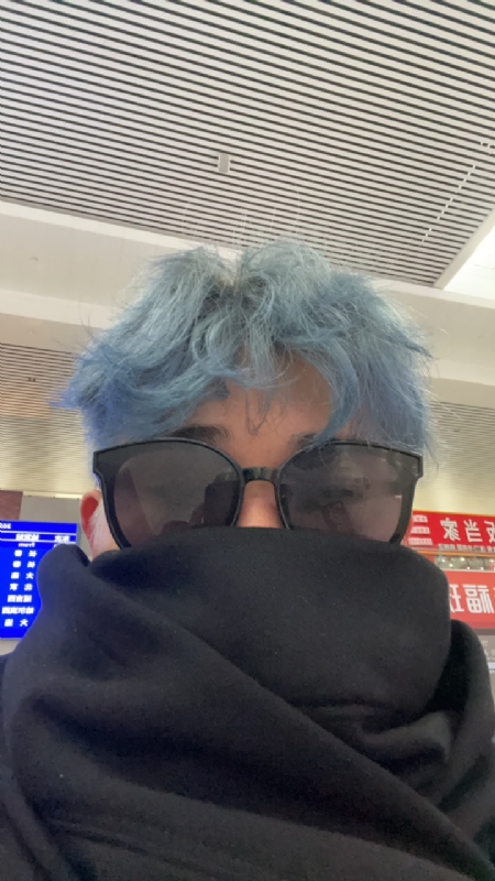 平行线的第二张照片--金华相亲服务中心