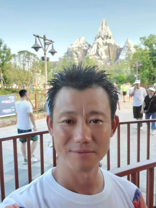 艾氏涂料博的第一张照片--金华相亲服务中心