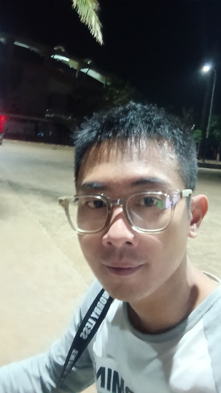 龙龙的第一张照片--金华相亲服务中心