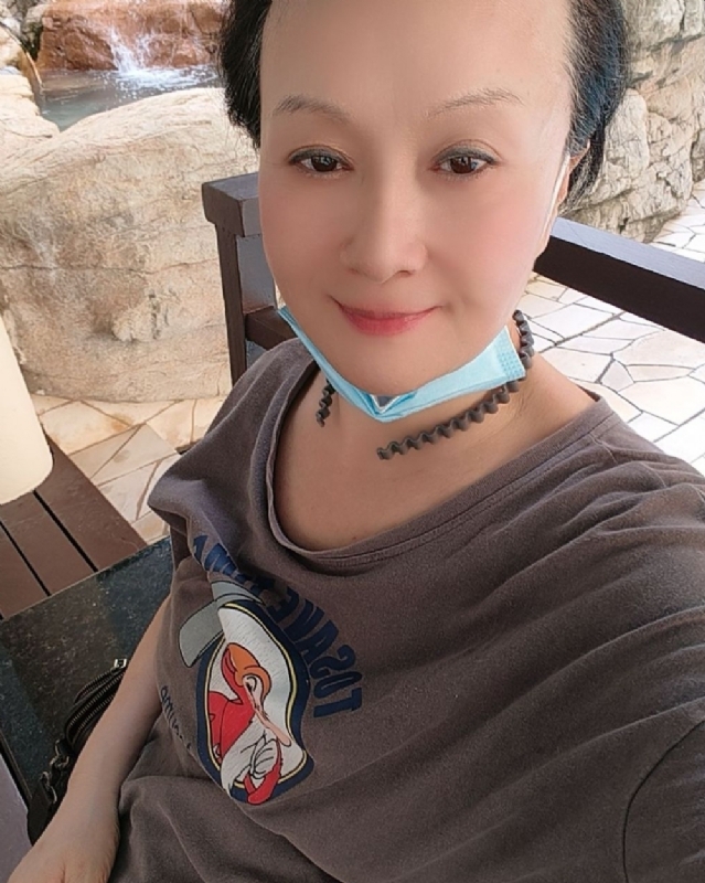 hong的第三张照片--金华相亲服务中心